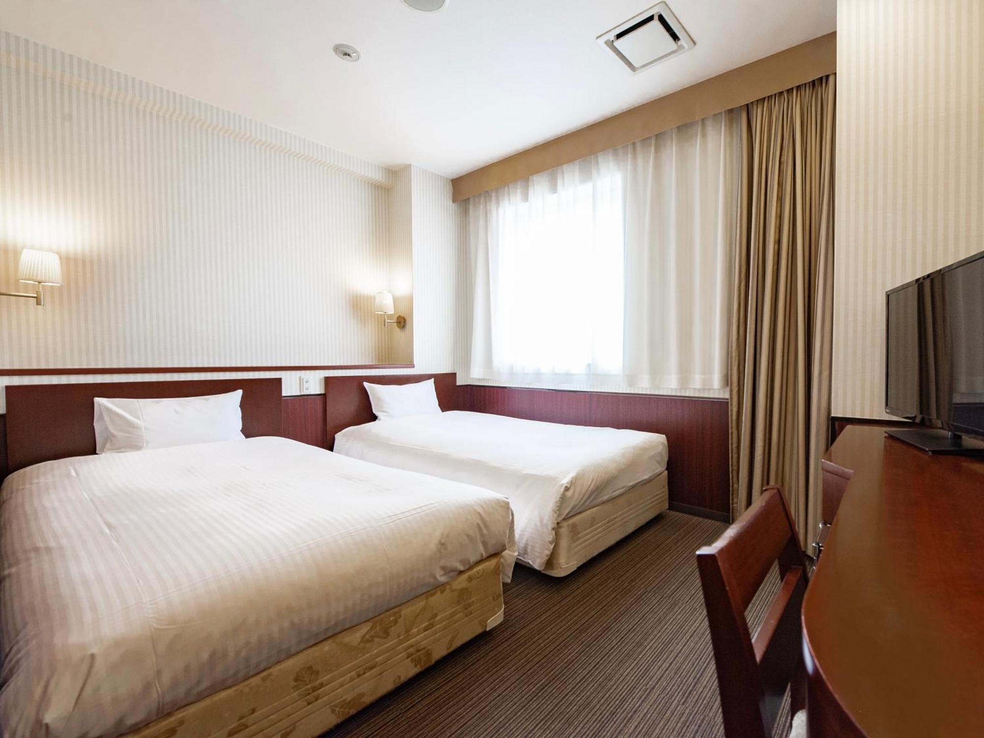 Hotel Hillarys Osaka Room photo