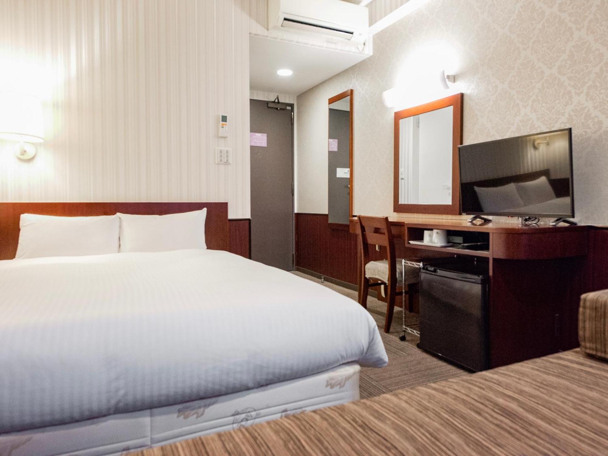 Hotel Hillarys Osaka Exterior photo